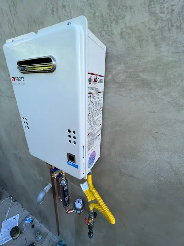 Tankless water heater installation for Willow Springs homes